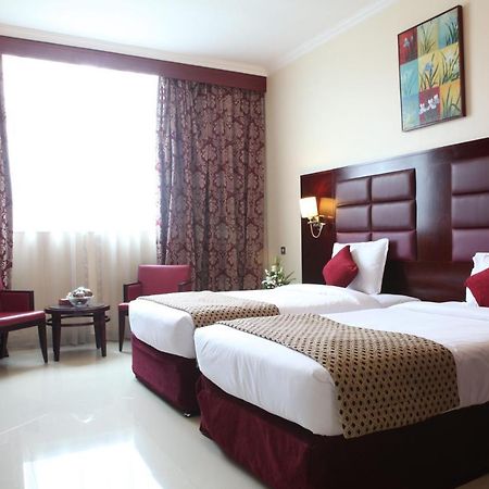 Ramee Rose Hotel Apartments Abu Dhabi Exteriör bild
