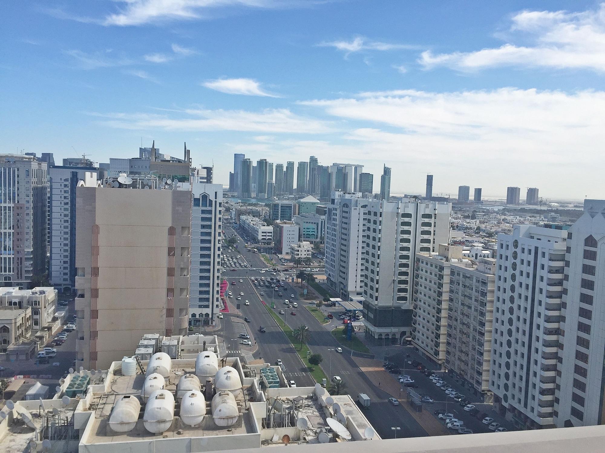 Ramee Rose Hotel Apartments Abu Dhabi Exteriör bild