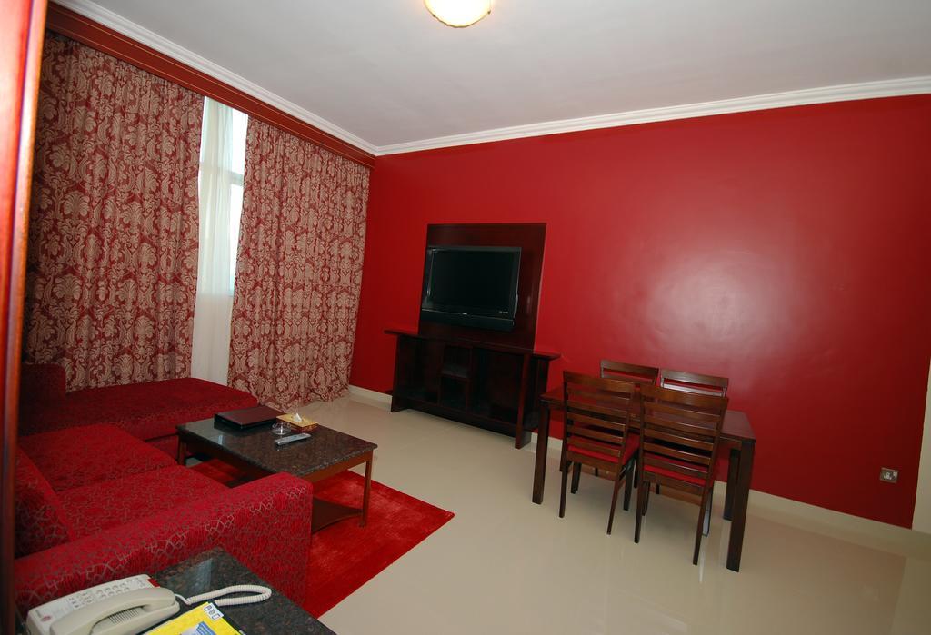 Ramee Rose Hotel Apartments Abu Dhabi Exteriör bild