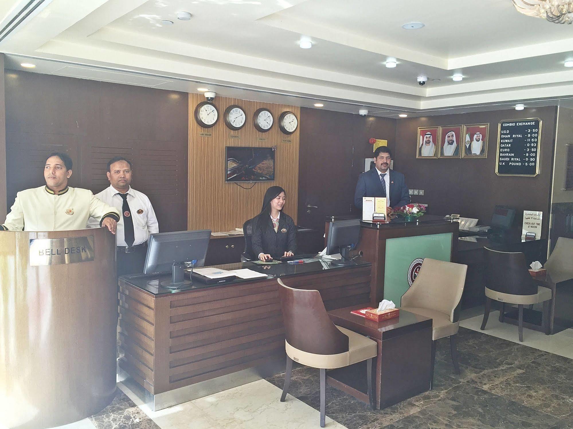 Ramee Rose Hotel Apartments Abu Dhabi Exteriör bild